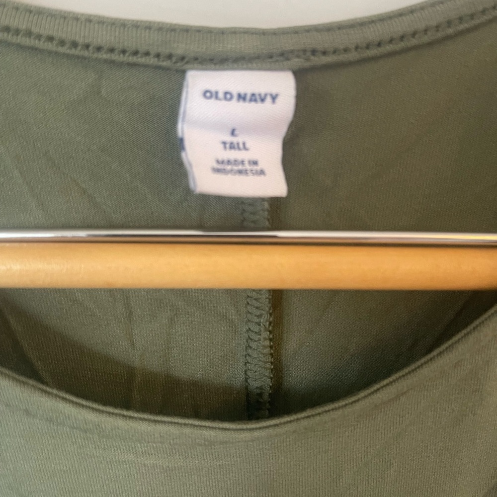 Old Navy Green Sleeveless Swing Dress - Picture 3 of 4